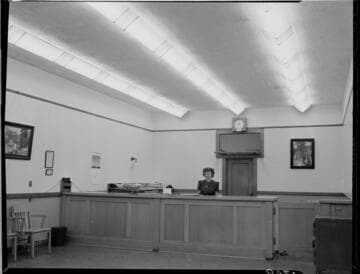 Commercial lighting