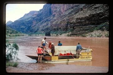 Deck-boat, Mile 178