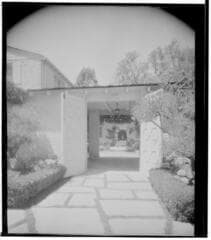 Go to image 2.