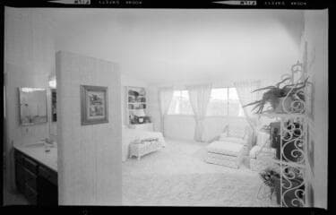 Go to image 1.