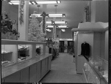 Commercial lighting