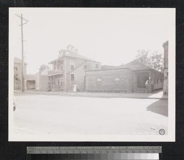 713-715 Avila St